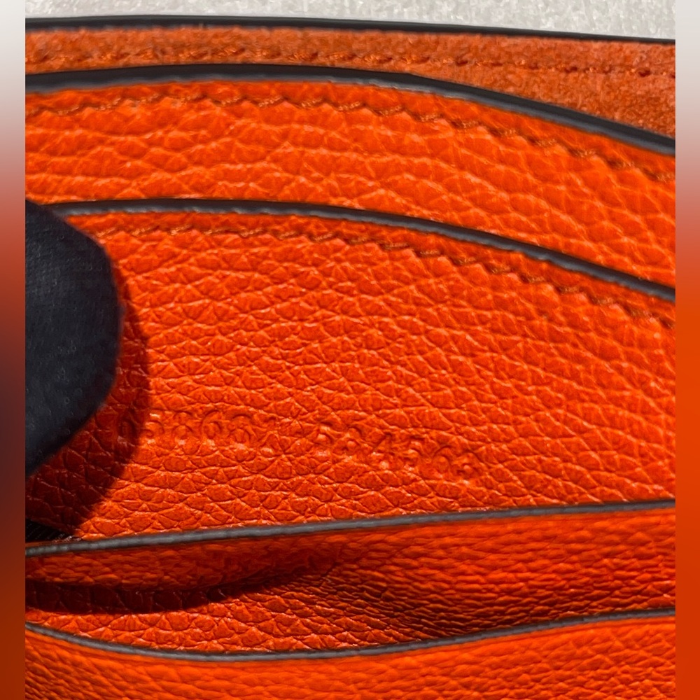 New Gucci Men’s Small Wallet in orange leather - Picture 8 of 12